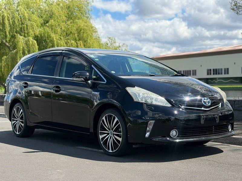 2013 Toyota Prius Hybrid, photo 2
