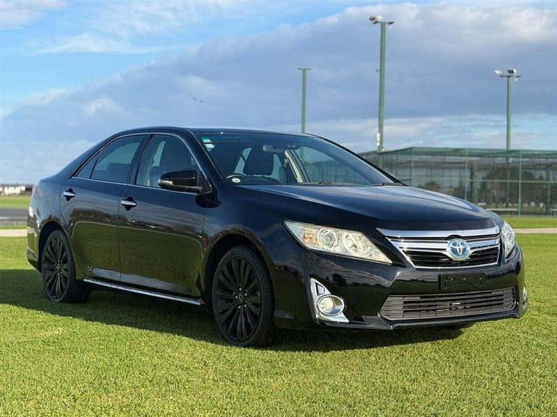 2013 Toyota Camry HYBRID !! BLACK ALLOYS !!, photo 2