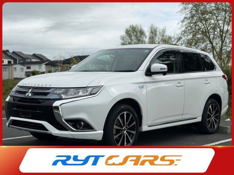 2015 Mitsubishi Outlander PHEV !! 4WD