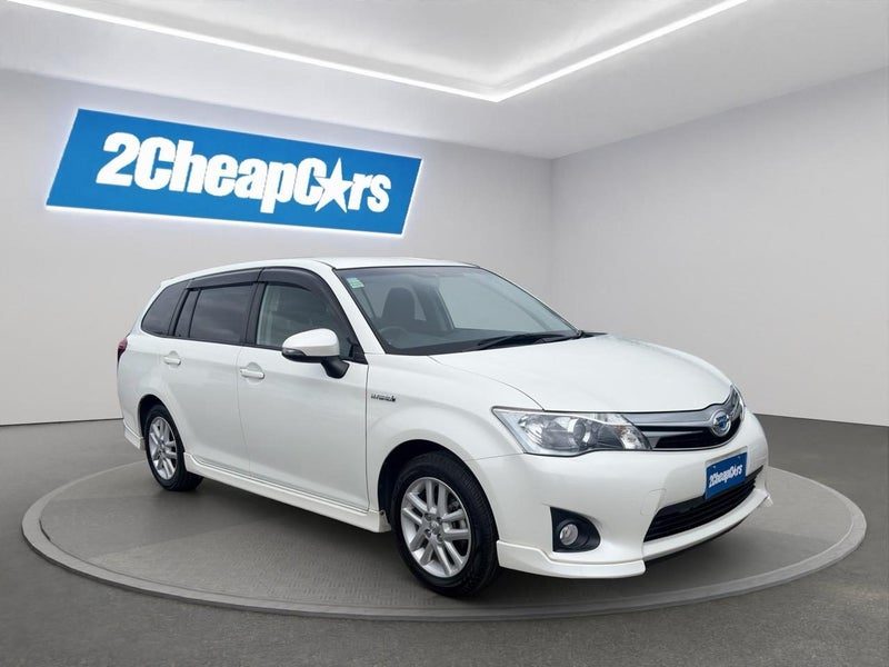 2013 Toyota Corolla Fielder Hybrid G Aero Tourer, photo 3