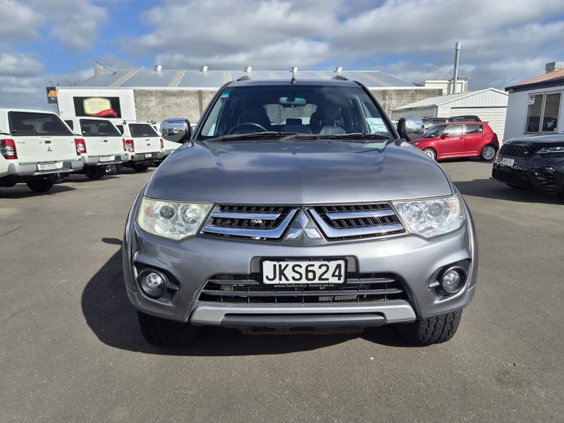 2015 Mitsubishi Challenger 2.8L TDI EXCEED 7 SEATS, photo 2