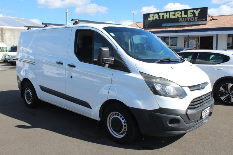 2016 Ford Transit SWB 2.2TDI 5 DOOR