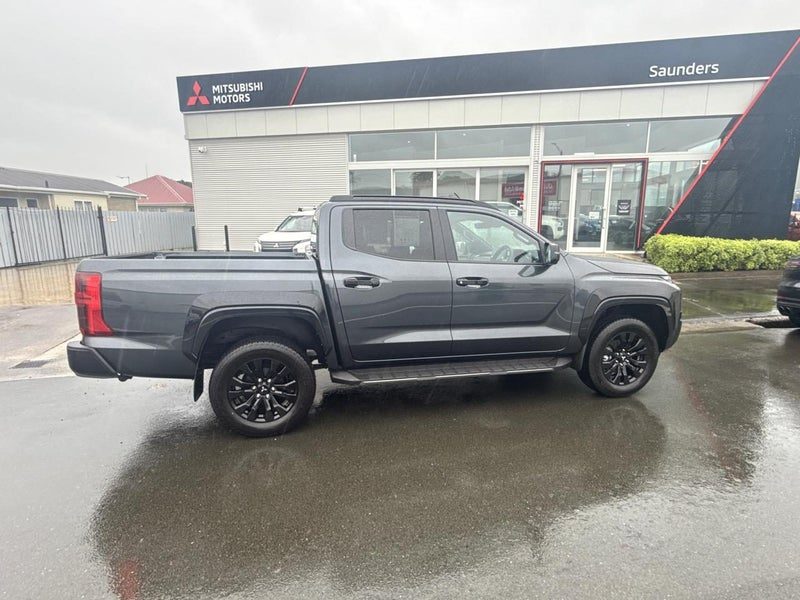 2026 Mitsubishi Triton VRX Black Edition, photo 3