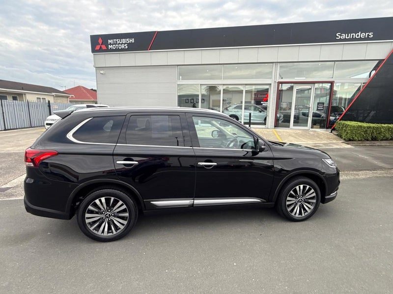 2021 Mitsubishi Outlander VRX, photo 3