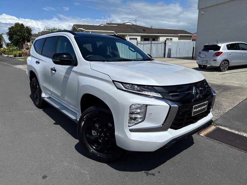 2026 Mitsubishi Pajero Sport VRXB Black Edition