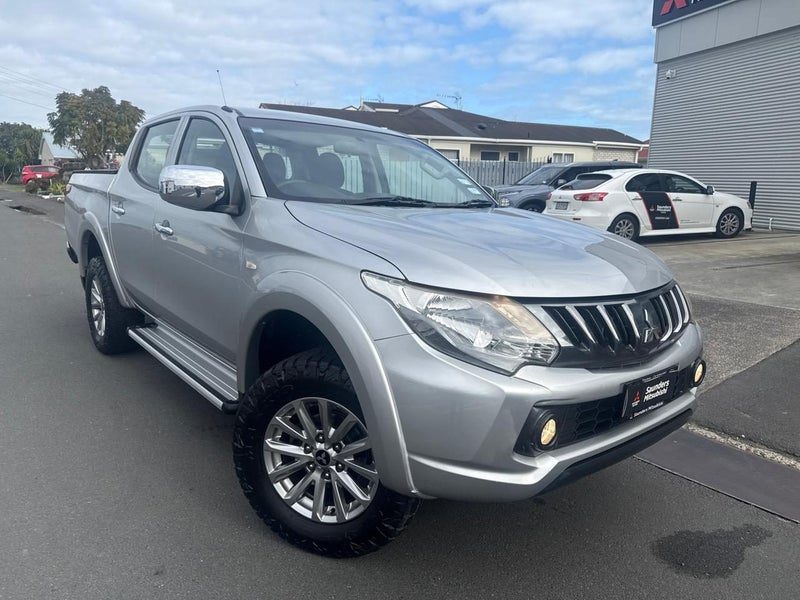 2017 Mitsubishi Triton GLX-R