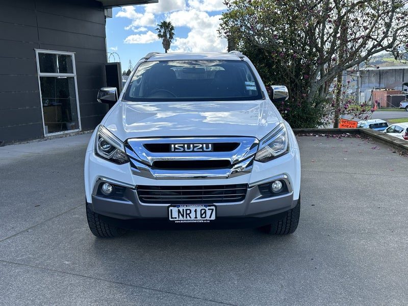 2018 Isuzu MU-X 4WD 7 SEATER AA APPRAISED, photo 3