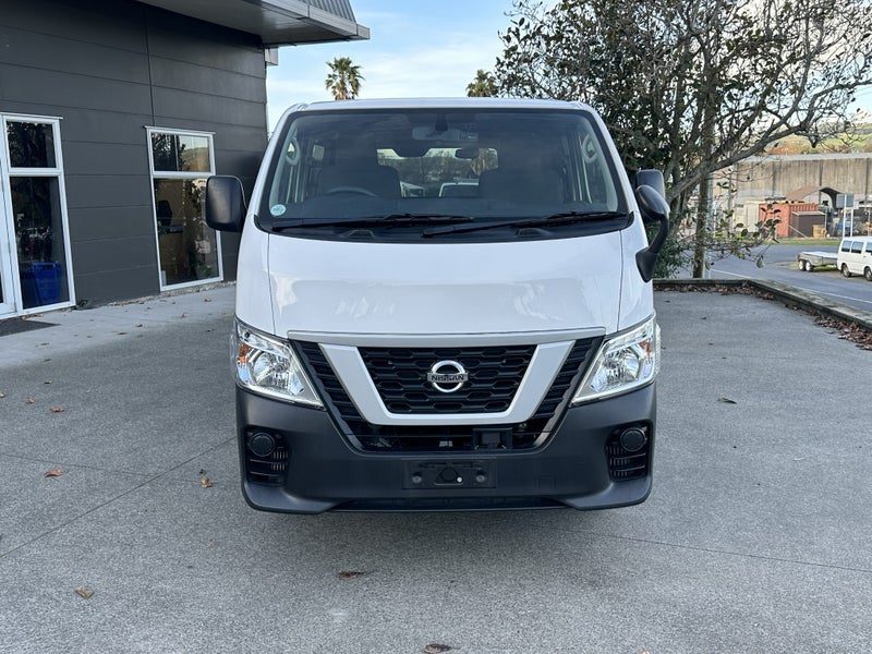 2021 Nissan NV350 4WD AA APPRAISED, photo 3