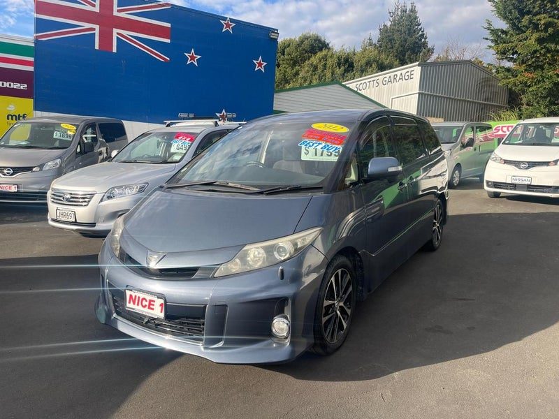 2012 Toyota Estima 7 seater