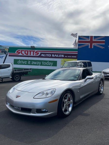 2005 Chevrolet Corvette C6, photo 2