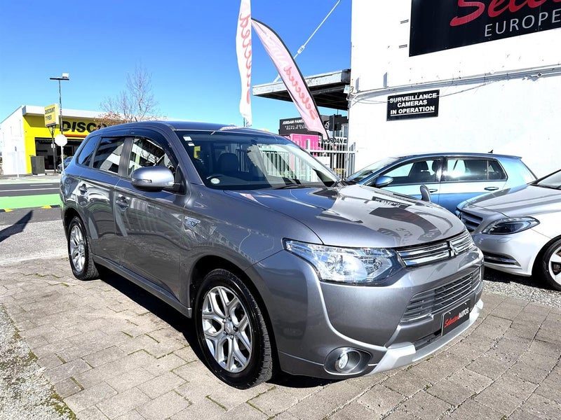 2015 Mitsubishi Outlander 2.0 4WD G PACKAGE PHEV