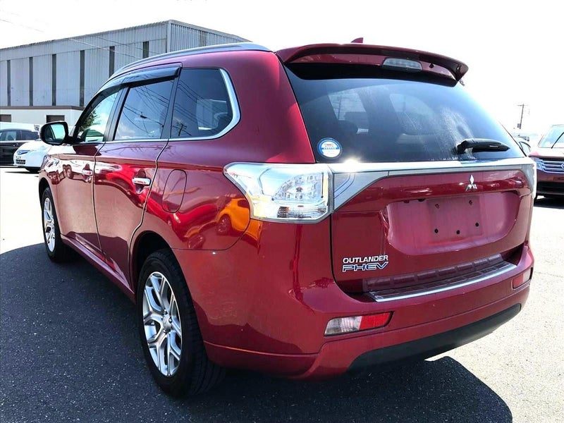 2014 Mitsubishi Outlander 2.0 4WD G PACKAGE PHEV, photo 2