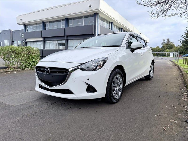 2017 Mazda Demio Super Low 47k KM | Great Value, photo 3