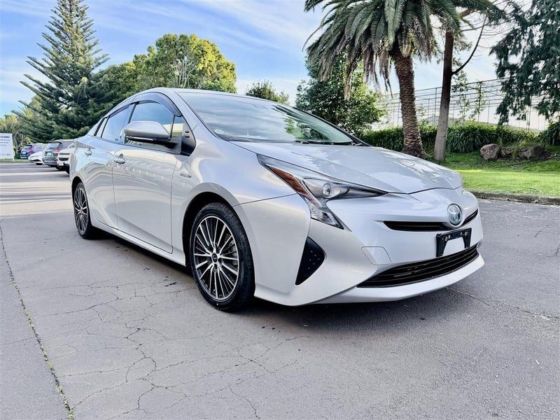 2016 Toyota Prius S