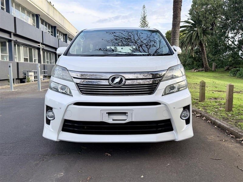 2012 Toyota Vellfire 2.4Z | 7 Seater | Luxury Van, photo 2