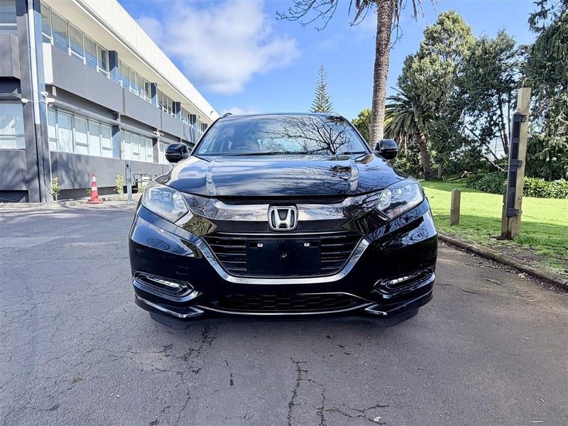 2017 Honda Vezel Z Hybrid | Honda Sensing | 56k, photo 2
