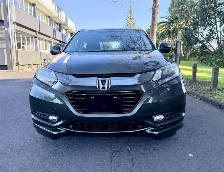 2014 Honda Vezel Z | Honda Sensing | Hybrid SUV, photo 2