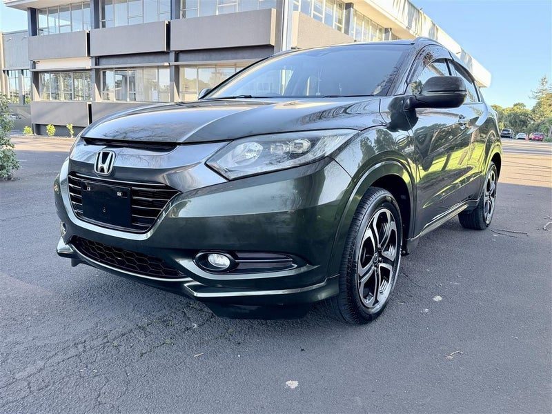 2014 Honda Vezel Z | Honda Sensing | Hybrid SUV, photo 3