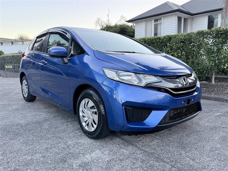 2014 Honda Fit 71k KM | Auto Hatch