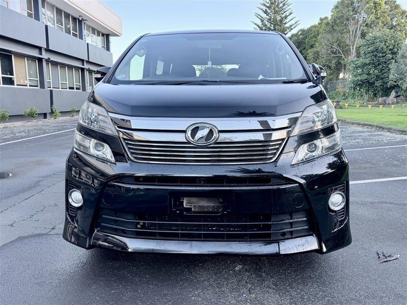 2013 Toyota Vellfire 53k KM | Luxury 7 Seater, photo 2