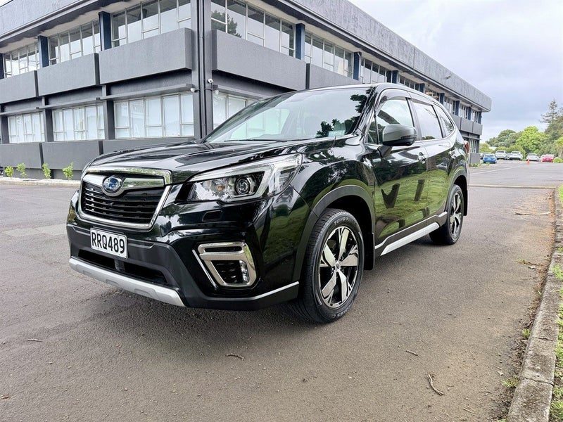2020 Subaru Forester Hybrid, photo 3