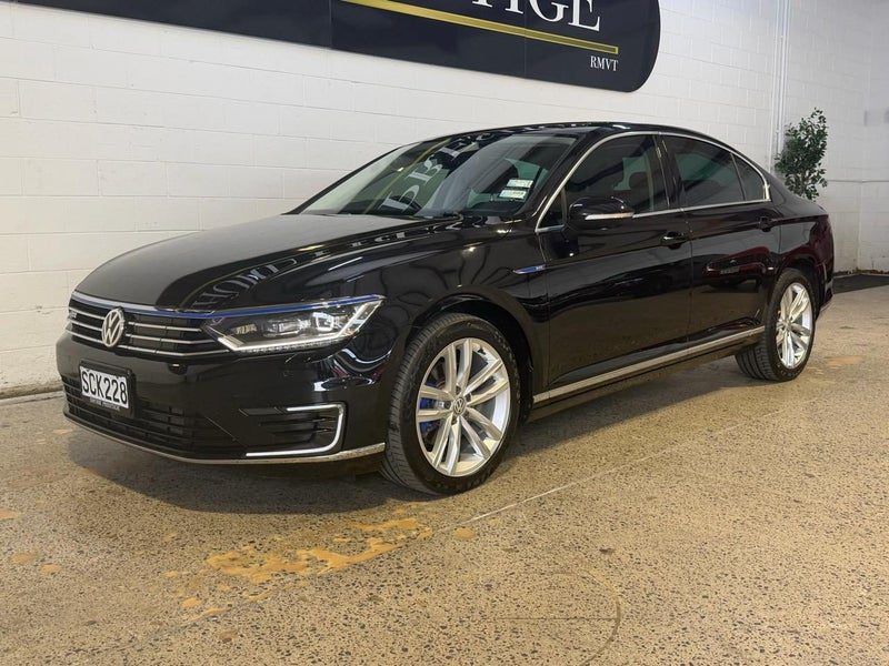 2017 Volkswagen Passat GTE, photo 3