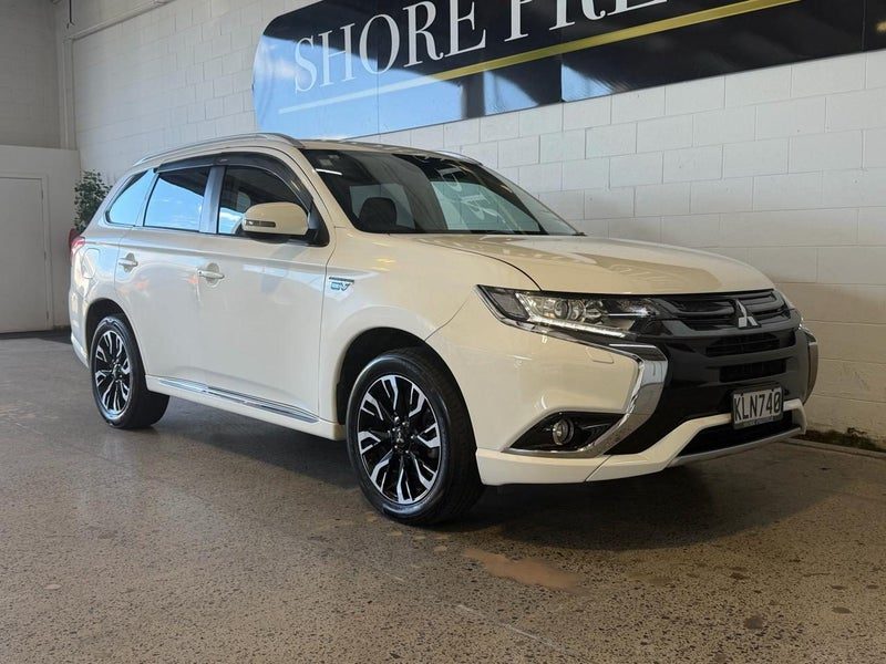 2017 Mitsubishi Outlander Xls Phev/4Wd/At, photo 3