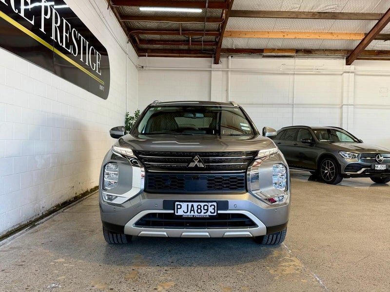2022 Mitsubishi Outlander Xls Phev/4Wd/At, photo 2