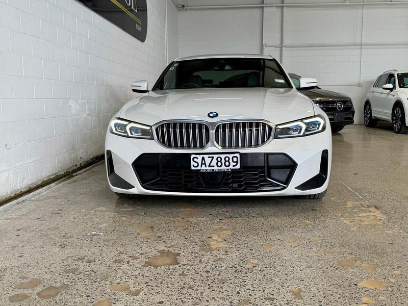 2023 BMW 320i M Sport, photo 2