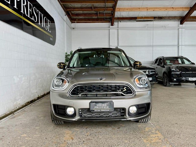 2017 MINI Countryman -SE ALL4 -PLUG IN HYBRID, photo 2