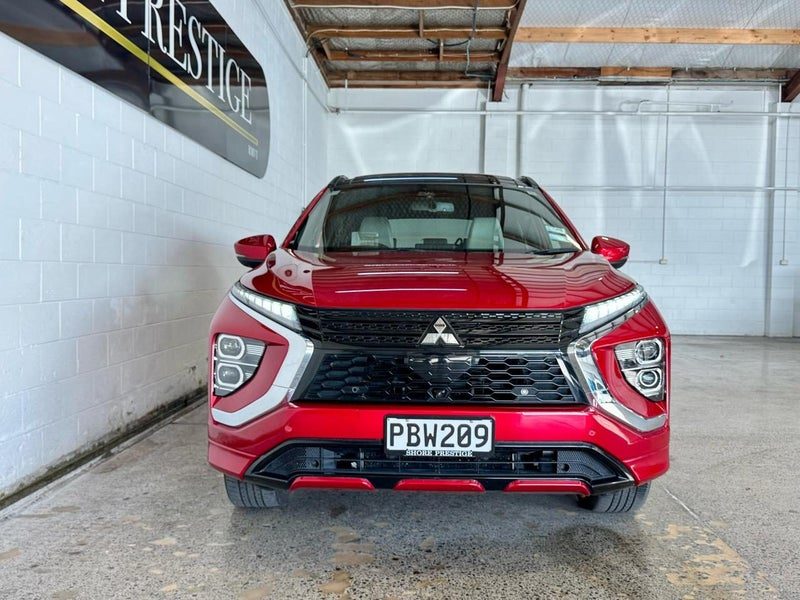 2022 Mitsubishi Eclipse Cross VRX, photo 2