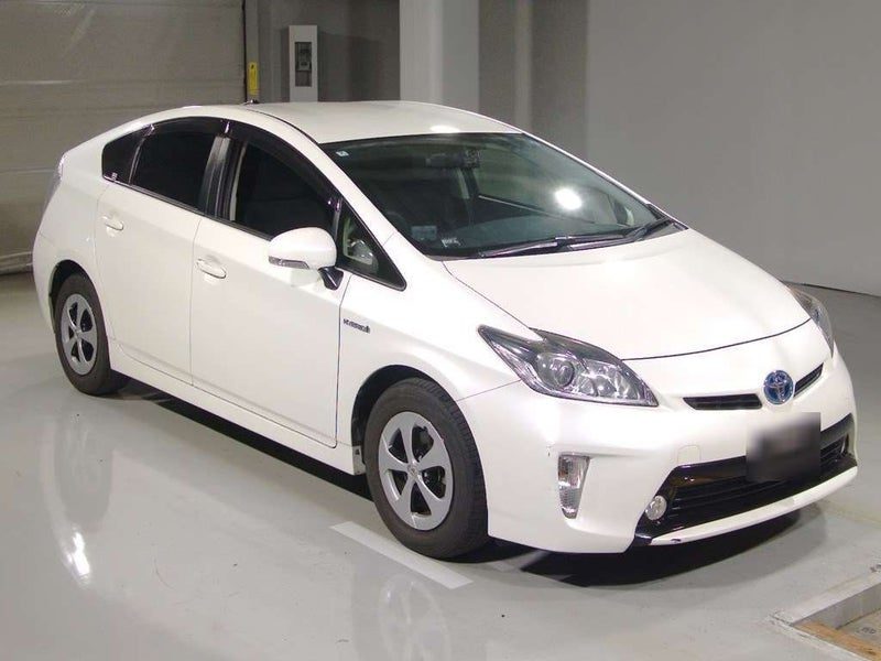 2015 Toyota Prius Hybrid! S!