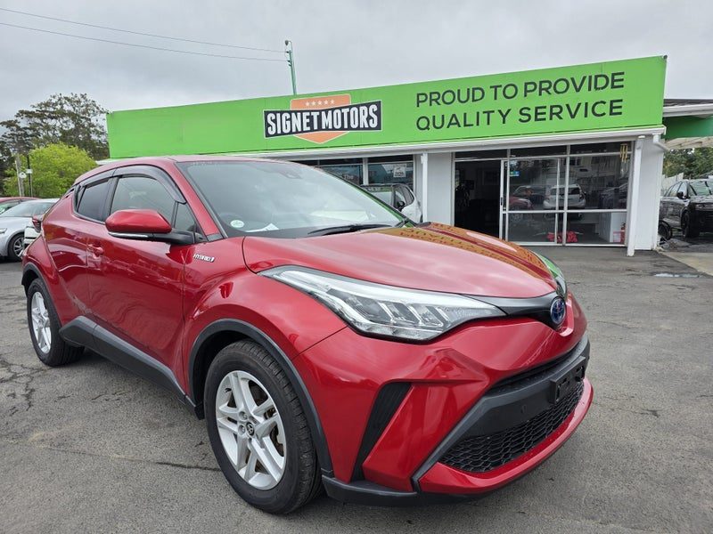 2019 Toyota C-HR S, R. Camera, Warranty!