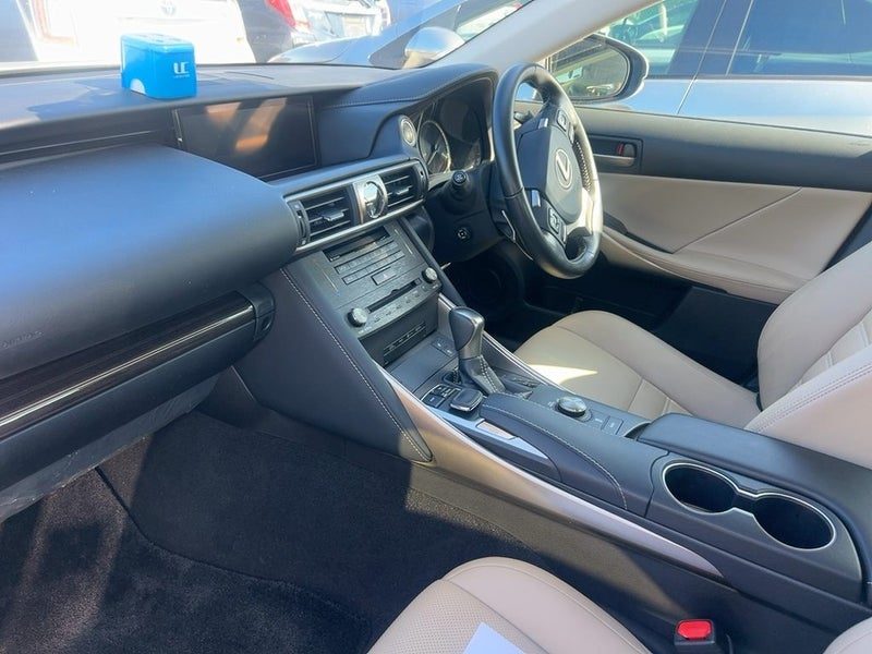 2019 Lexus IS 350 L! Radar! LOW KM! (in transit), photo 3