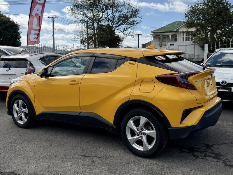 2019 Toyota C-HR S, Reverse Camera! Radar!, photo 3
