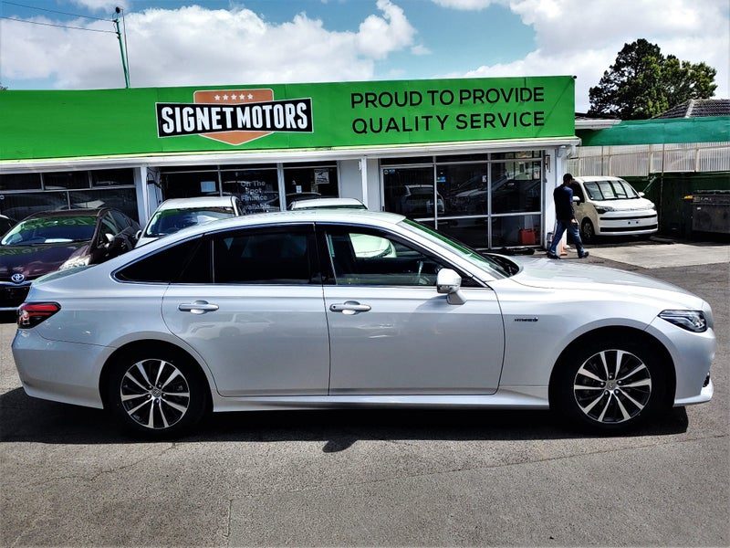 2019 Toyota Crown Hybrid! S! Radar! New tyres!, photo 2