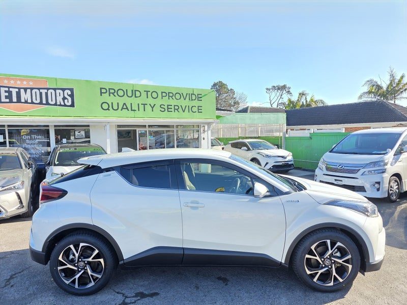 2019 Toyota C-HR G, Hybrid, Warranty!, photo 2