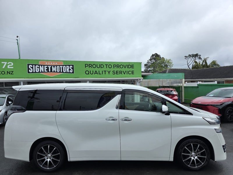 2017 Toyota Vellfire X!, 8 Seater! R. Camera!, photo 2