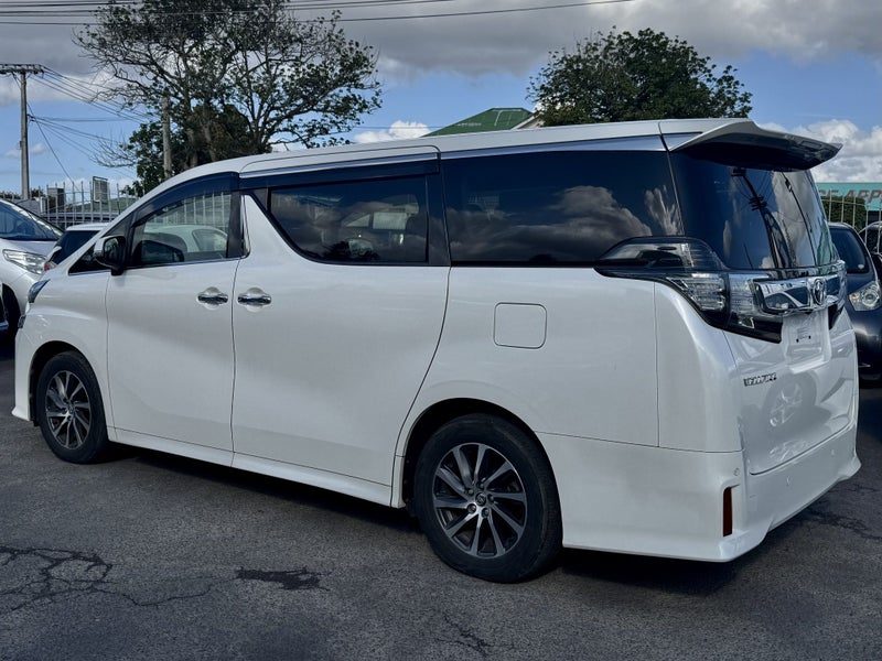 2016 Toyota Vellfire Z!, 7 Seater!, photo 3