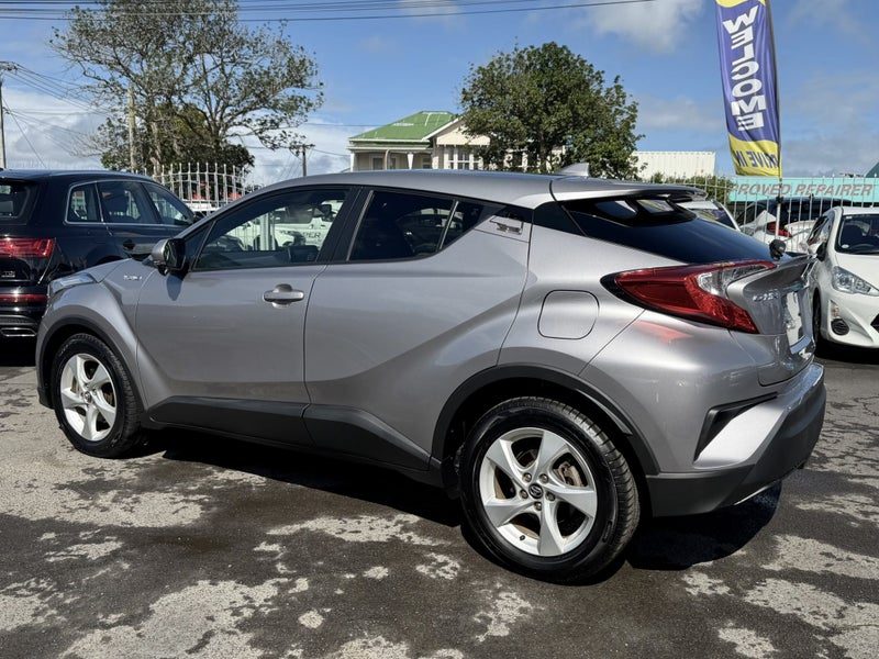 2017 Toyota C-HR Front & R. Cameras, Radar!, photo 3