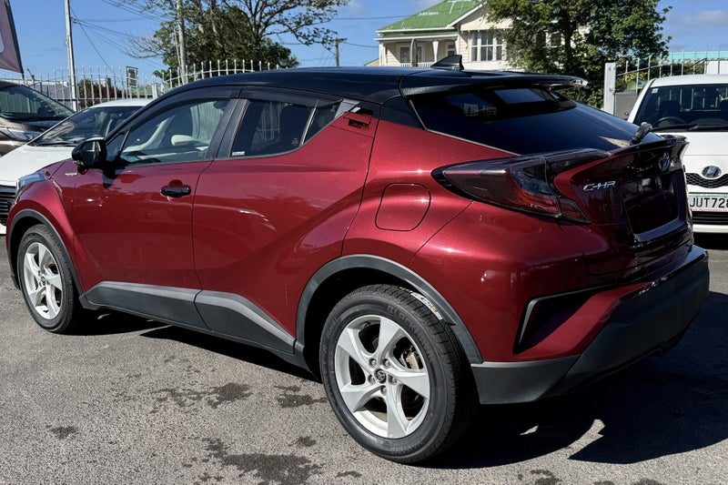 2018 Toyota C-HR S, Hybrid! New tyres!, photo 3