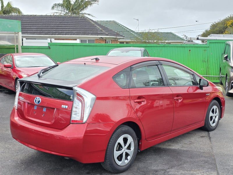 2015 Toyota Prius Hybrid! New tyres!, photo 3