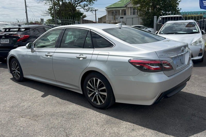 2019 Toyota Crown Hybrid! New tyres!, photo 3