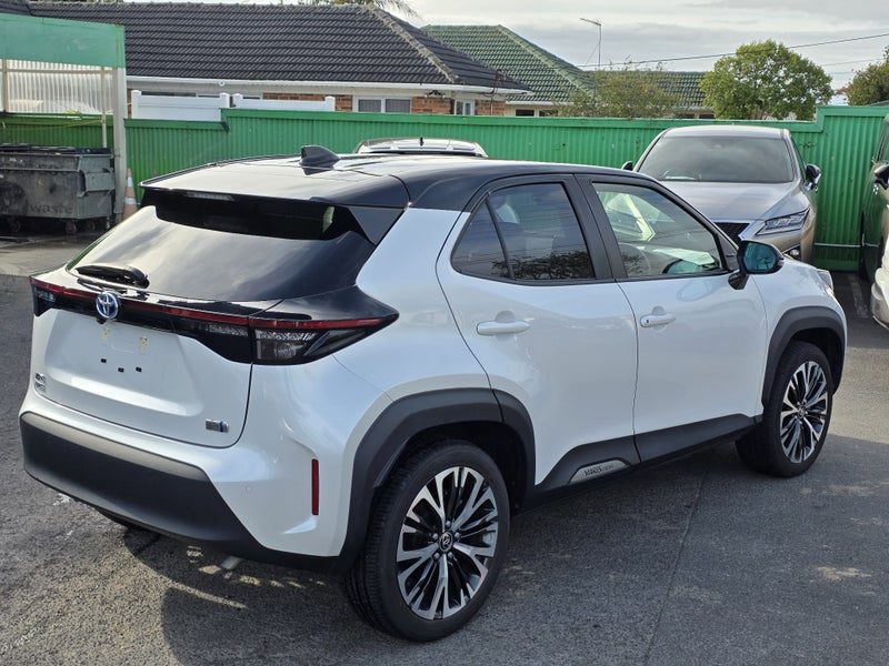 2023 Toyota Yaris Cross Z, Hybrid, 360 Camera!, photo 3