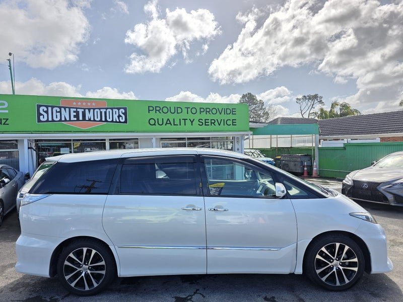 2015 Toyota Estima AERAS! 7 Seat!, photo 2