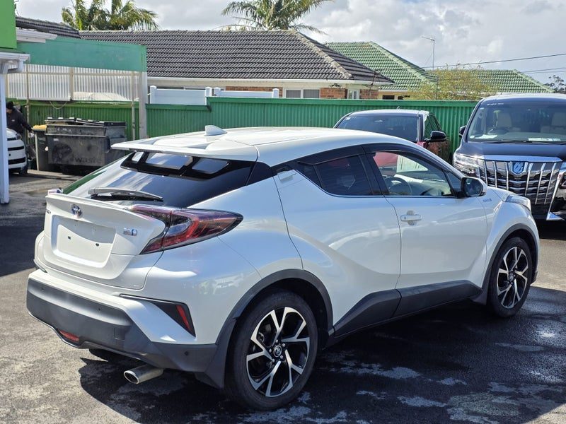 2017 Toyota C-HR G, Hybrid, Warranty!, photo 3