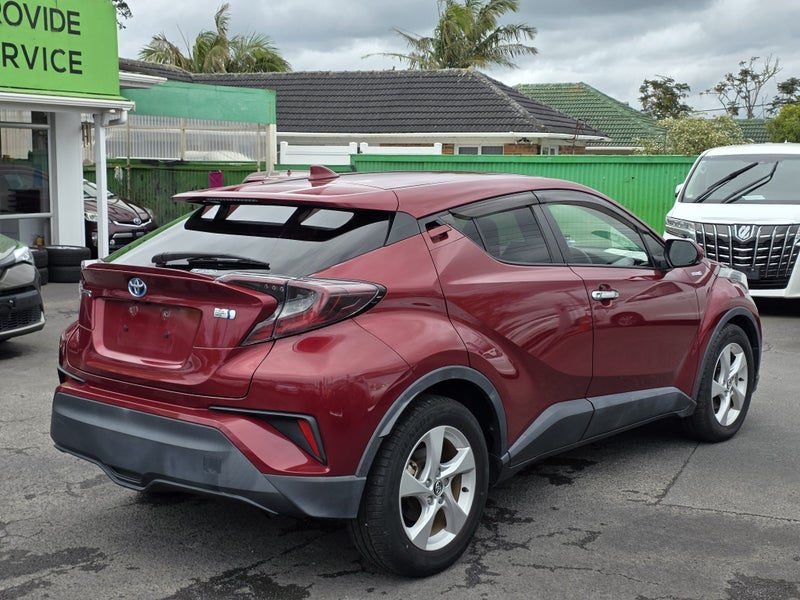 2017 Toyota C-HR S, Hybrid! Warranty 2 Years!, photo 3