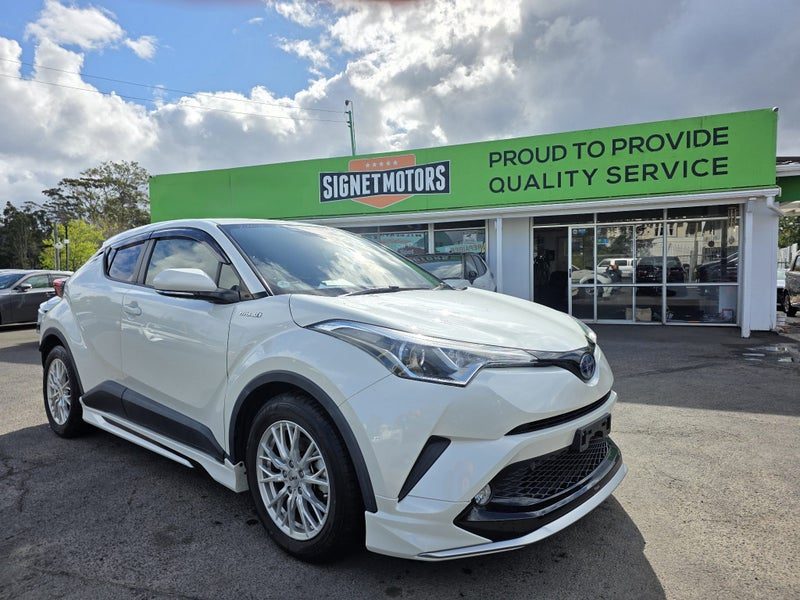 2017 Toyota C-HR S, Hybrid, Warranty!