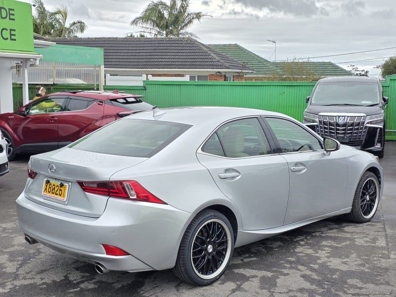 2015 Lexus IS 350 V6! Radar!, photo 3