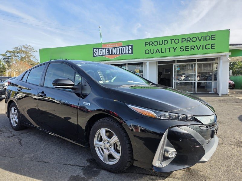 2022 Toyota Prius Hybrid PHV, S, R. Camera!